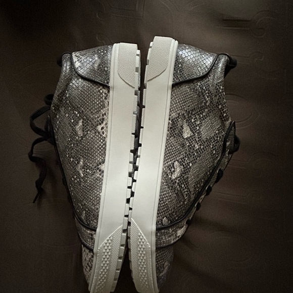 Mango sneakers by Nina. - Picture 2 of 10